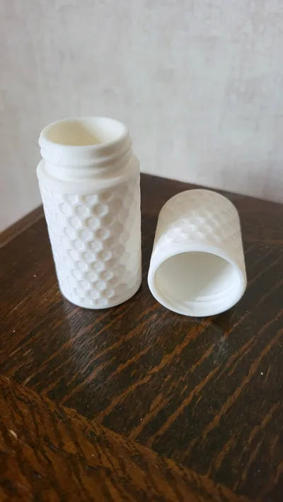 Portable Cotton Swab Storage Container – Honeycomb Travel Organizer | Aestia 3D